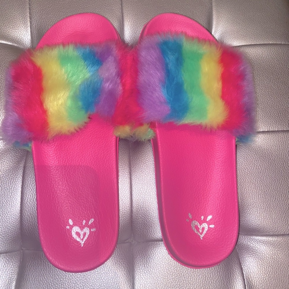 slippers